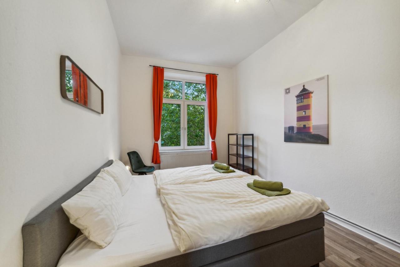 Infinity Stay: Bis Zu 4 Personen Zentrum Wassernah Netflix Wilhelmshaven Kültér fotó