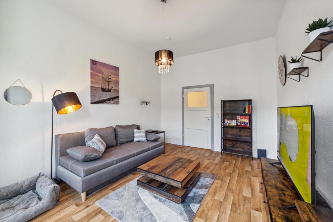 Infinity Stay: Bis Zu 4 Personen Zentrum Wassernah Netflix Wilhelmshaven Kültér fotó