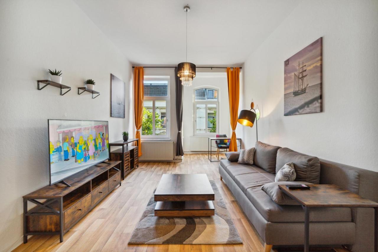 Infinity Stay: Bis Zu 4 Personen Zentrum Wassernah Netflix Wilhelmshaven Kültér fotó