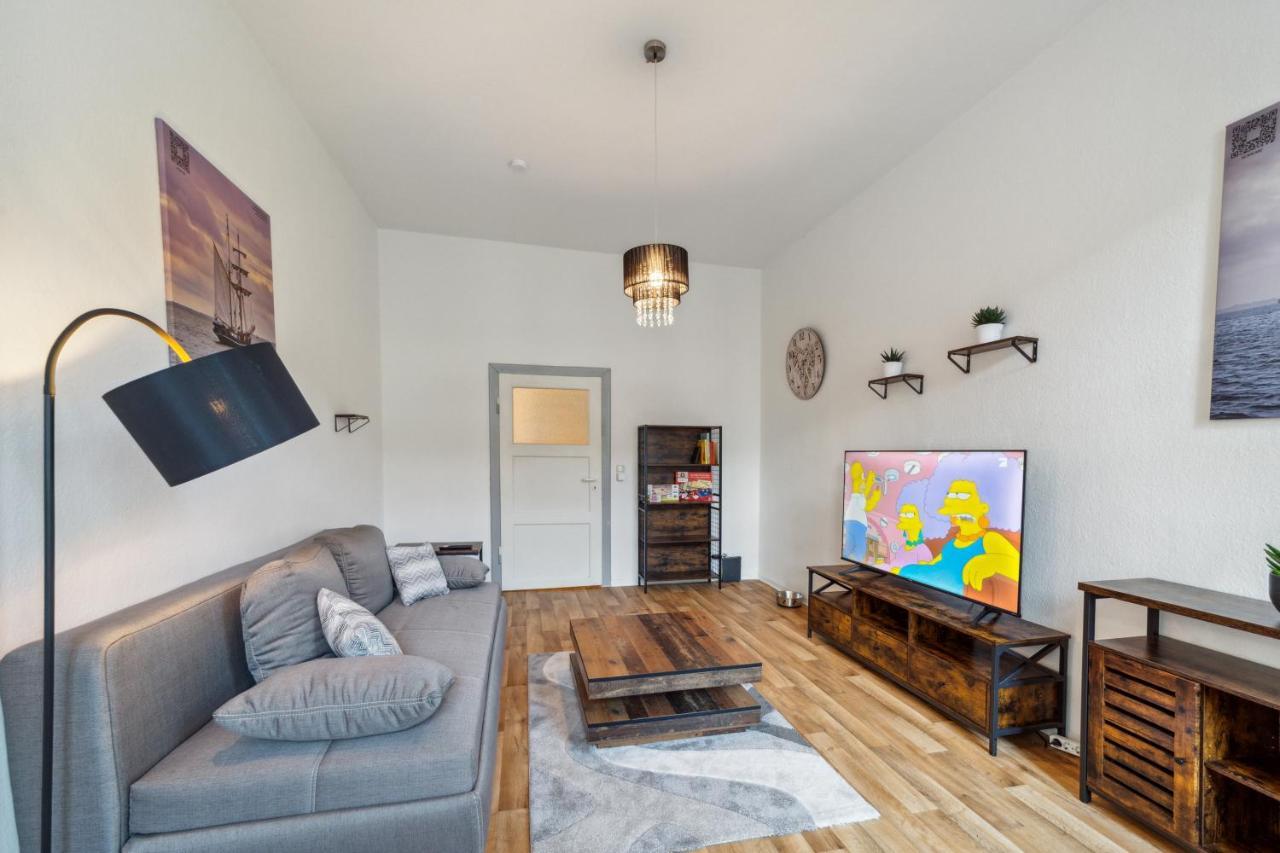 Infinity Stay: Bis Zu 4 Personen Zentrum Wassernah Netflix Wilhelmshaven Kültér fotó